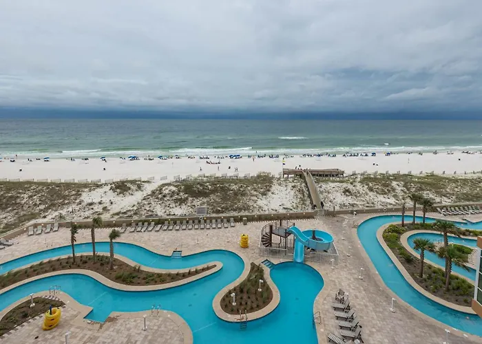 Phoenix Gulf Towers 505 Apartment
